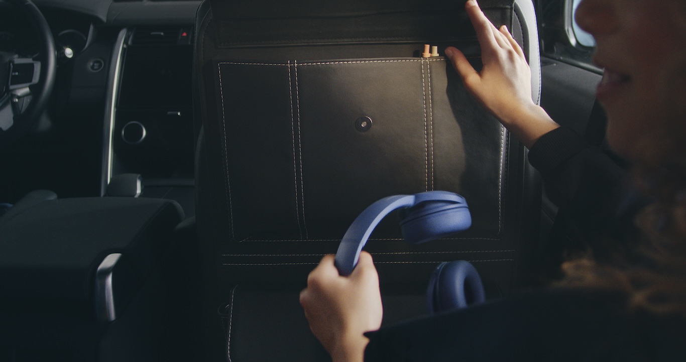 Seat Back Stowage - Premium Leather image
